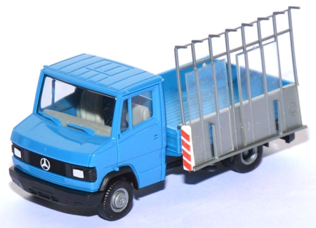 Mercedes-​​​​​Benz T2 Pritsche Glastransporter himmelblau