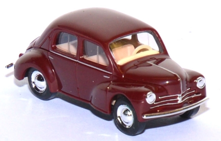 Renault 4 CV Limousine braun 46500