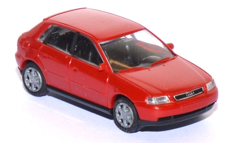 Audi A3 4türig rot