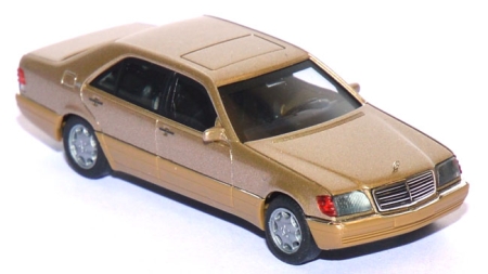 Mercedes-Benz S-Klasse V12 champagnermetallic