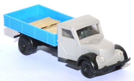 IFA Garant K 30 Pritschen-LKW mit zwei Euro-Paletten