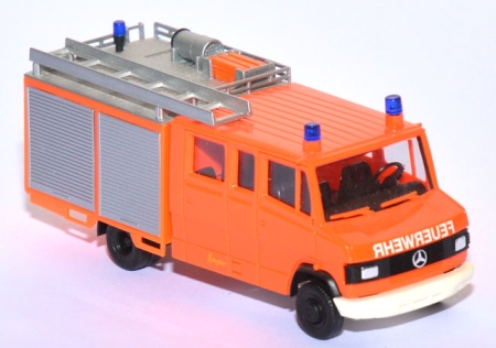 Mercedes-​Benz LF8/6 Feuerwehr tagesleuchtrot