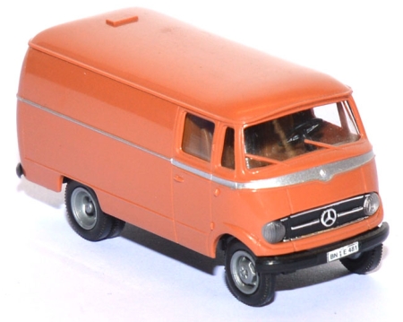 Mercedes-​Benz L 319 Kasten rostbraun