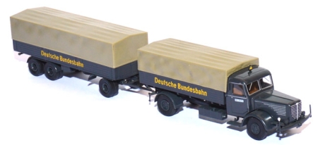 Büssing 8000 Pritschen-Lastzug DB