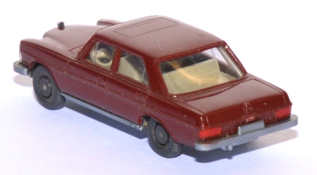 Mercedes-​​​​Benz 200/8 rotbraun