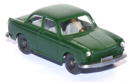 VW 1500 Stufenheck laubgrün