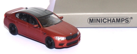 BMW M5 mattrot