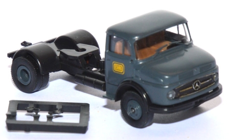Mercedes-Benz L 322 Solozugmaschine DB grau