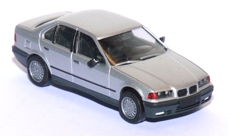 BMW 325i (E36) silbermetallic