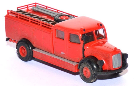 Mercedes-​​Benz L 311 Metz TLF 15 Feuerwehr rot