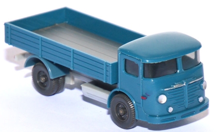 Büssing 4500 U Pritschen-LKW azurblau