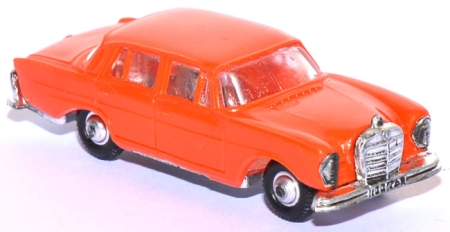 Mercedes-Benz 220 SE orange