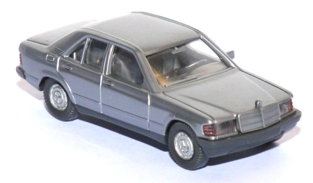 Mercedes-​Benz 190 E silbermetallic