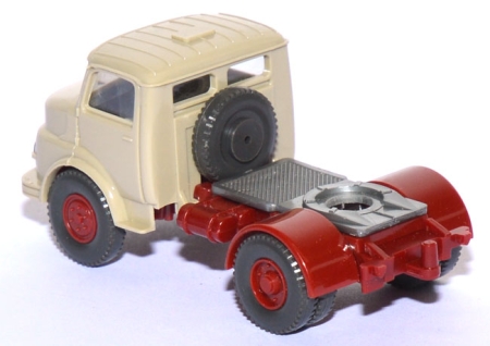 Preview: Mercedes-​Benz LS 1413 Solozugmaschine hellgelbgrau