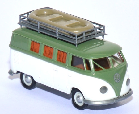 VW T1 Campingbus mit Dachgepäckträger u. Schlauchboot