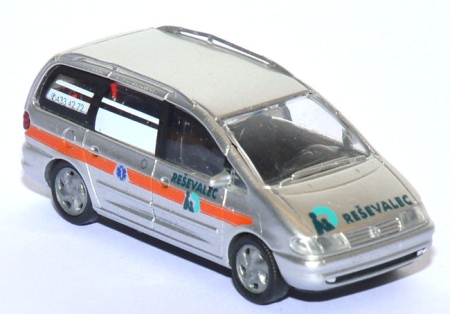 VW Sharan Resevalec Rettungsdienst Slowenien silber