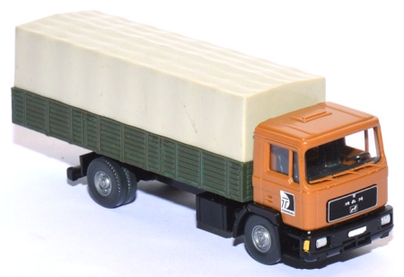 MAN F 90 Pritschen-LKW mit Plane hellbraub
