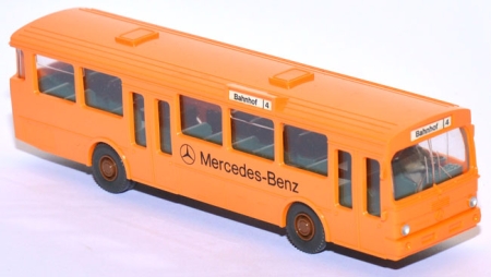 Mercedes-​​Benz O 305 Stadtbus Bahnhof 4