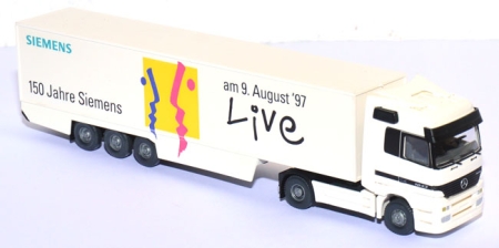 Mercedes-​Benz Actros Koffersattelzug Live 150 Jahre Siemens
