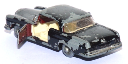 53B Mercedes-​Benz 220 SE schwarz