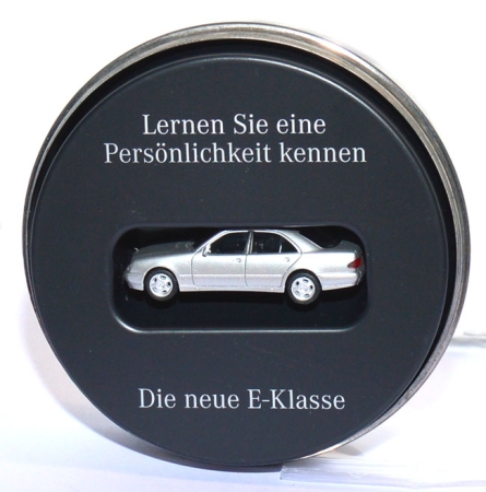 Mercedes-​Benz E-​Klasse Facelift (W210) - E1999