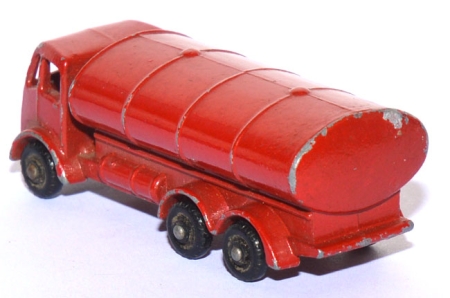 Preview: 11A E.R.F. Road Petrol Tanker rot