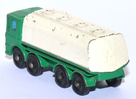 Preview: 32C Leyland Tanker BP