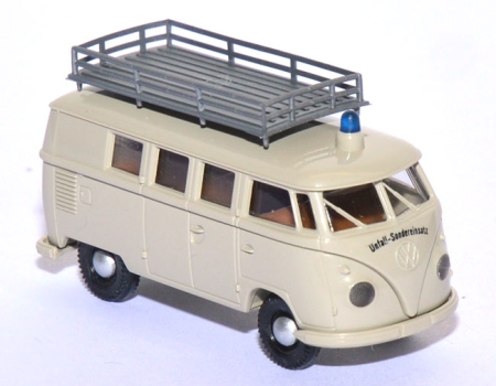 VW T1b Bus mit Dachgepäckträger Unfall-​Sondereinsatz