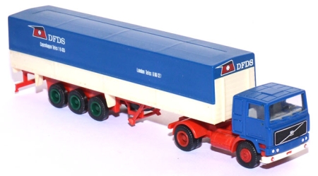 Volvo F 12 Pritschensattelzug DFDS