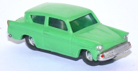 Ford Anglia grün