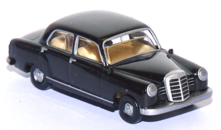 Mercedes-​Benz 180 Ponton (W120) schwarz