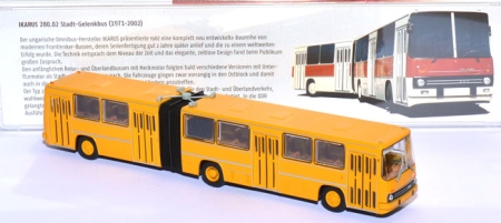 Ikarus 280.02 Stadt-Gelenkbus maisgelb