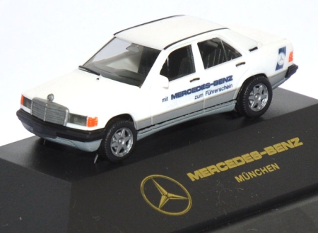 Mercedes-​Benz 190 D - München - mit Mercedes-​Benz zum Führerschein