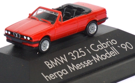 BMW 325i Cabrio (E30) rot