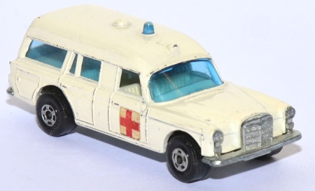 03A Mercedes-Benz Binz Ambulance