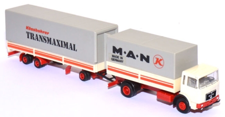 MAN F8 Jumbo-​​Pritschenlastzug Kässbohrer Transmaximal