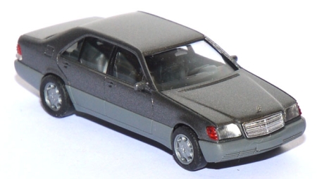 Mercedes-​Benz 600 SEL (W140) graumetallic