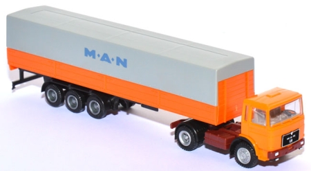 MAN F8 Pritschensattelzug MAN