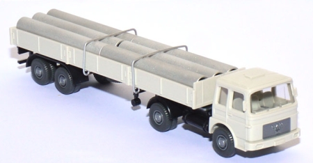 MAN 26.256 Pritschensattelzug mit Röhrenladung