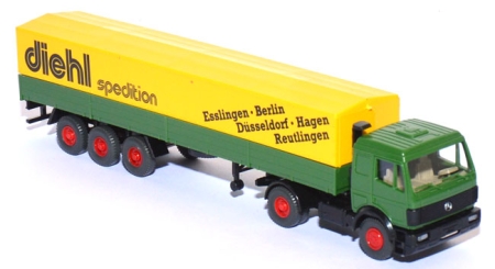 Mercedes-​​​Benz SK 1735 Pritschensattelzug Diehl maigrün