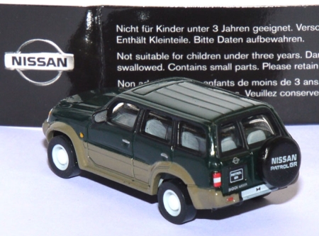 Nissan Patrol GR 3.0 Di Turbo dunkelgrün