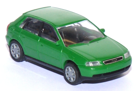 Audi A3 4türig grün