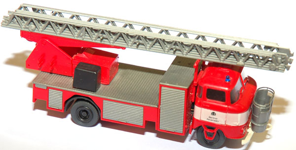Shop für gebrauchte Modellautos - IFA W50 LKW Drehleiter DL30  mit Bauchbinde Berliner Feuerwehr