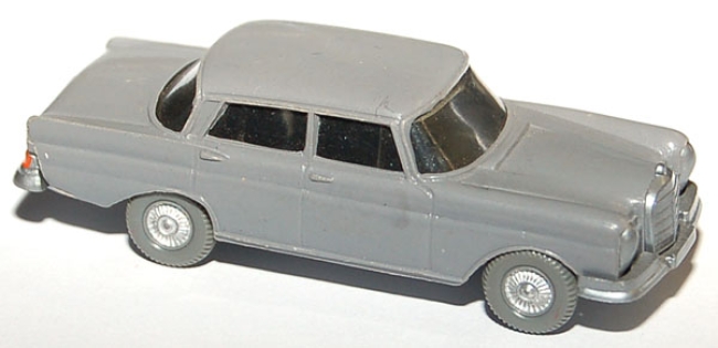 Mercedes-Benz 220 S Heckflosse staubgrau