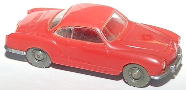 VW Karmann Ghia Coupé rosé