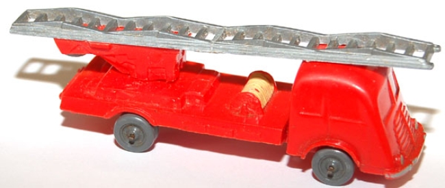 Fiat Drehleiter Feuerwehr orangerot