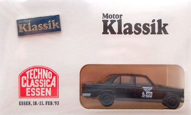 Mercedes-Benz 280 E schwarz Motor Klassik