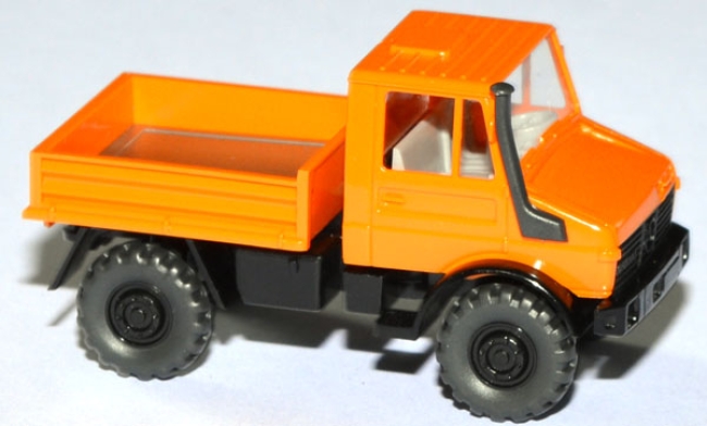 Mercedes-Benz Unimog U 1700 orangegelb