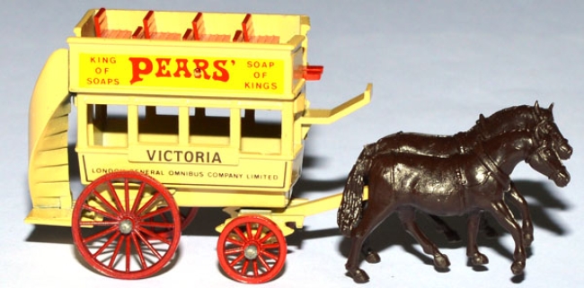 Horse Drawn Omnibus Pears creme