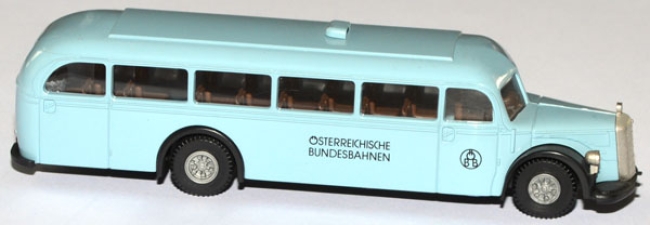 Mercedes-Benz Bus O 5000 Österreichische Bundesbahn hellblau